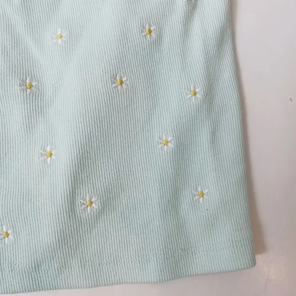 NWT Paperflower Size L (12/14) Daisy Rib Cropped Set in Pastel Blue